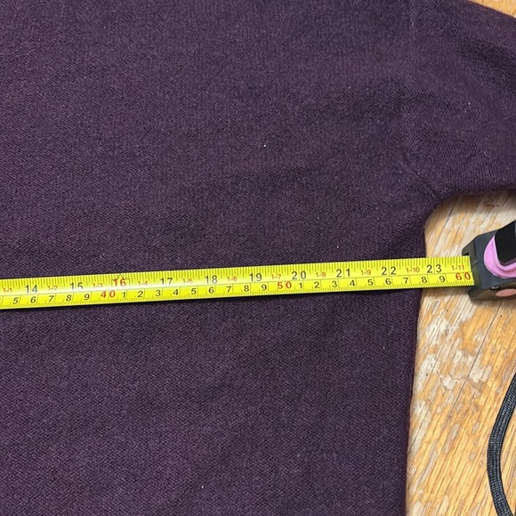 The Reset R Label Funnel Neck pull-over in Plum size Medium - Picture 10 of 11